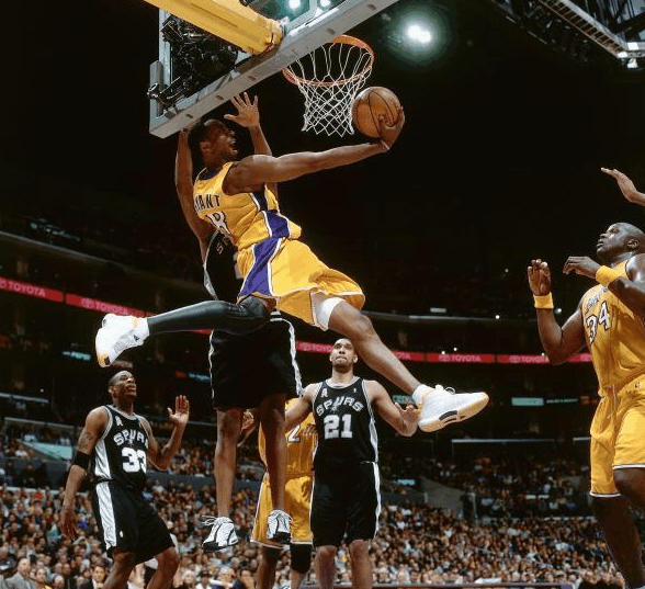 精彩瞬间等 精彩瞬间等