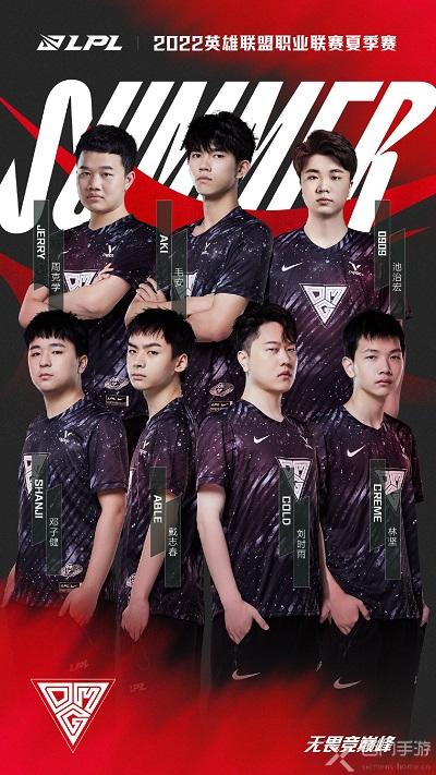 通过深度融 通过深度融