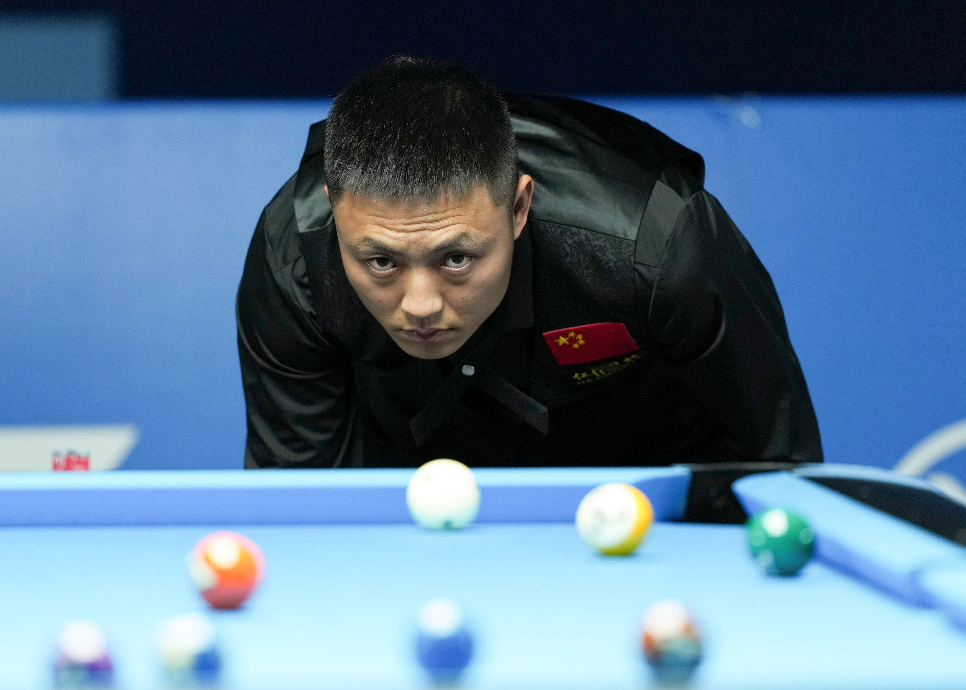 勇士对后场防守大闸小佩顿依然充满信心，尽管得分和防守表现不佳