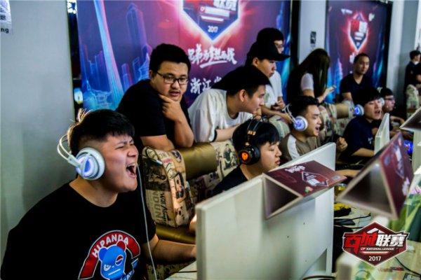 男双首登场，中国队连胜韩国、法国 ｜ 混团世界杯